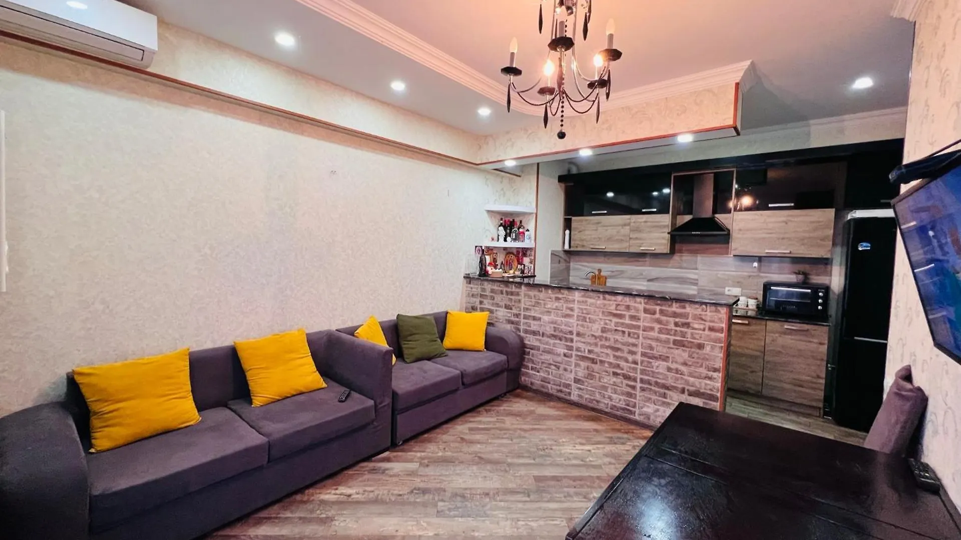 2Bedroom Home Inn At Jikia'S Green Complex-Central Τυφλίδα 0*,