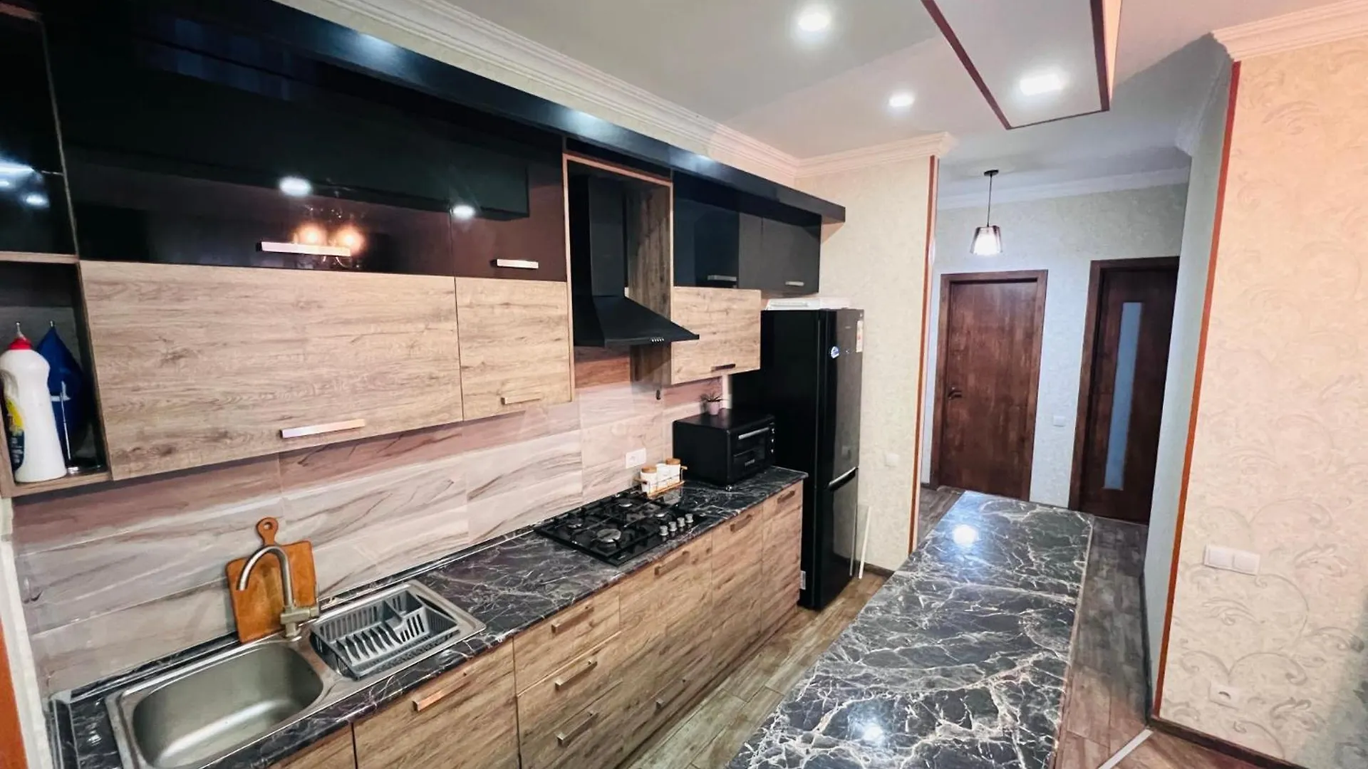 Διαμέρισμα 2Bedroom Home Inn At Jikia'S Green Complex-Central Τυφλίδα